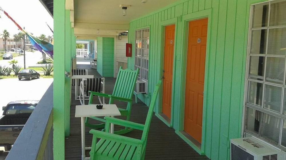 Upper Deck Hotel And Bar - Adults Only South Padre Island Kültér fotó